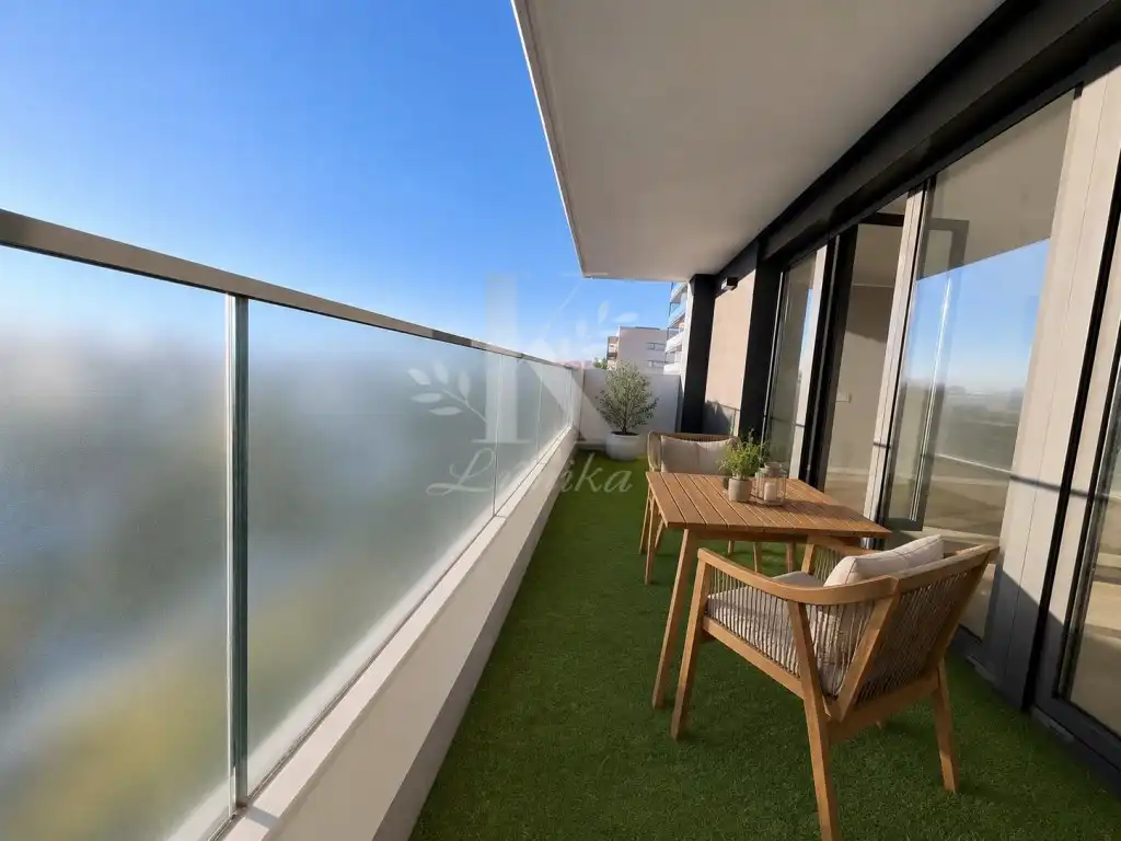 Terraza de Piso en venta en Badalona