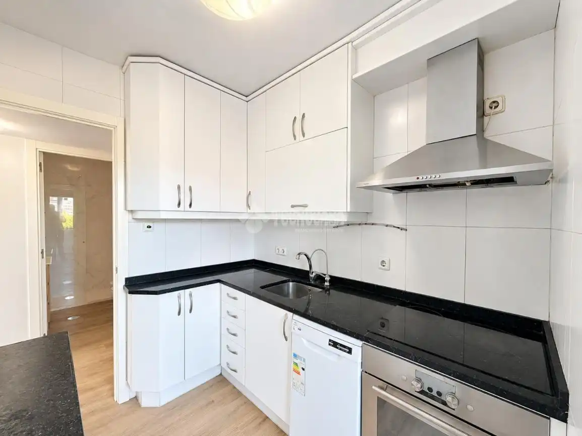 Kitchen of Flat for sale in Fuencarral - El Pardo