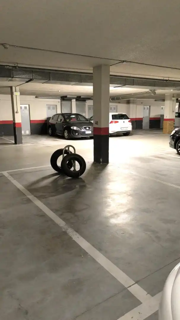 Aparcament de Garatge en venda en  Pamplona / Iruña