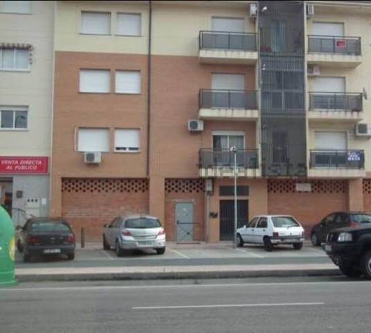 Local comercial en Alquiler en N/A, -1 en Zona Sur - Av. de España - San Miguel