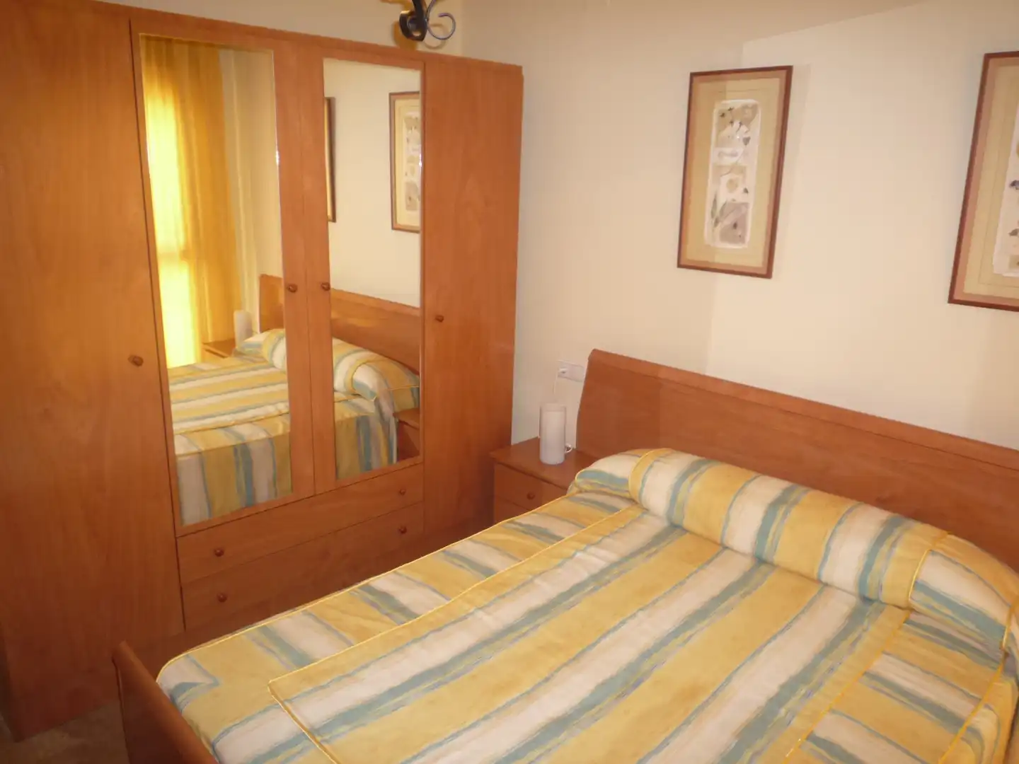 Habitación de Apartamento de alquiler en Málaga con Aire acondicionado, Amueblado y Horno
