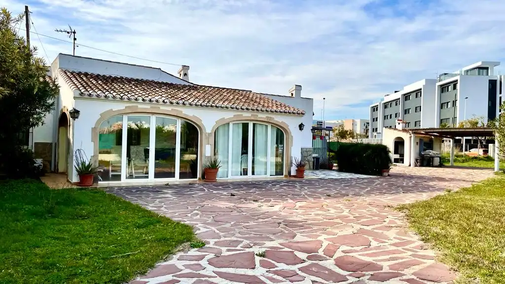 Villa avec jardin à vendre à Avinguda del Pla 127