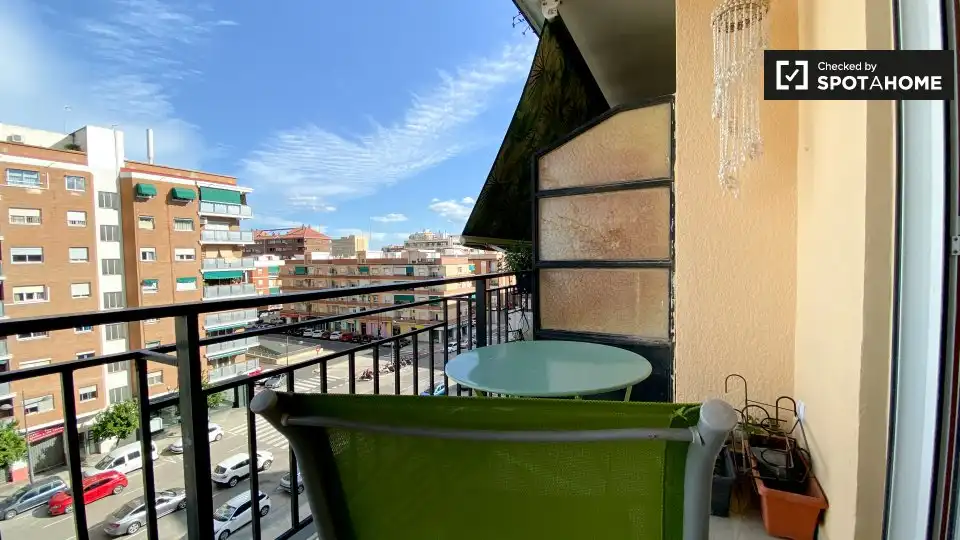 Terrassa de Pis per a compartir en Valencia amb Aire condicionat, Calefacció i Terrassa