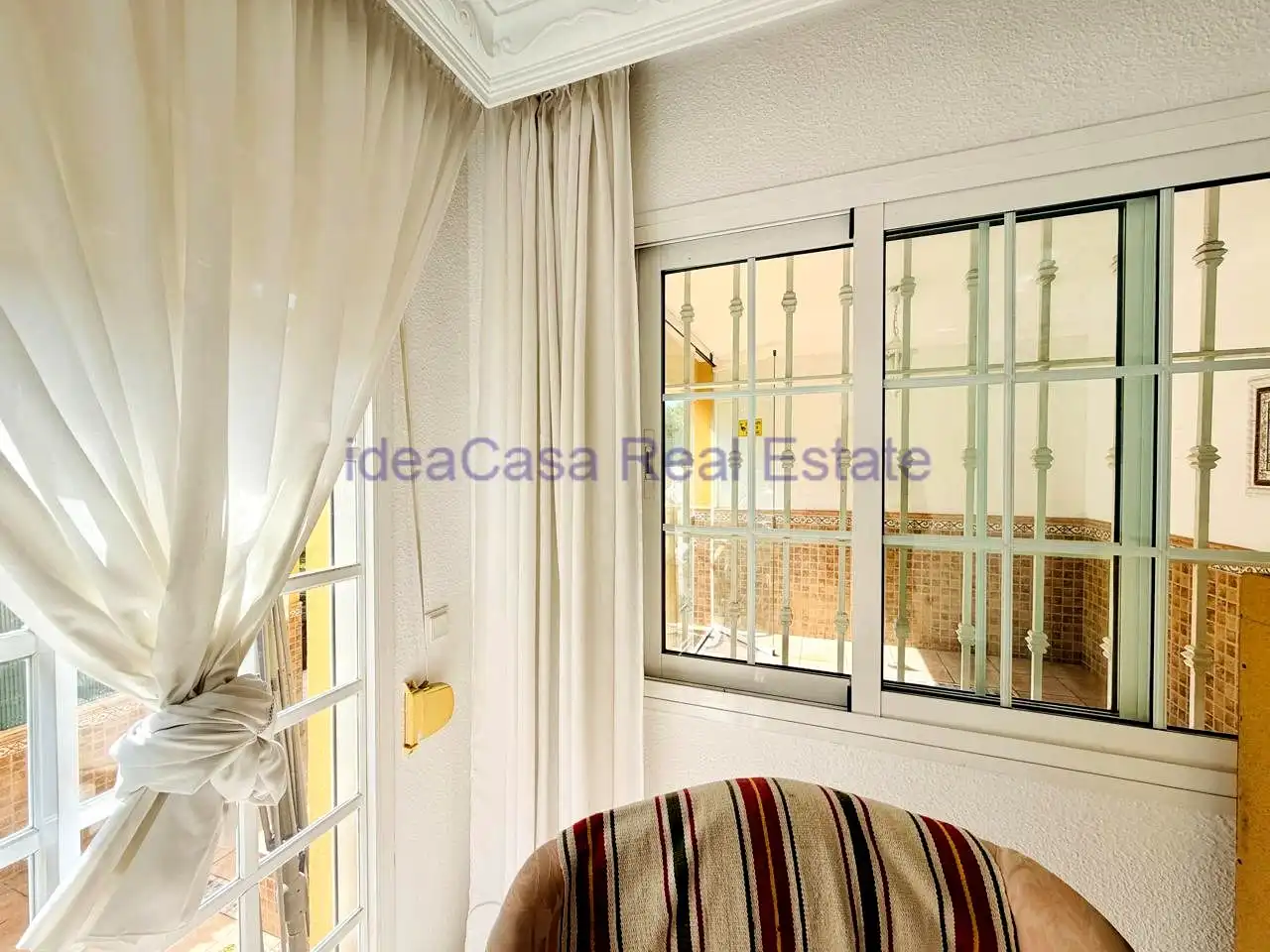 Schlafzimmer von Haus oder Chalet zum Verkauf in Málaga mit Klimaanlage, Terrasse und Abstellraum