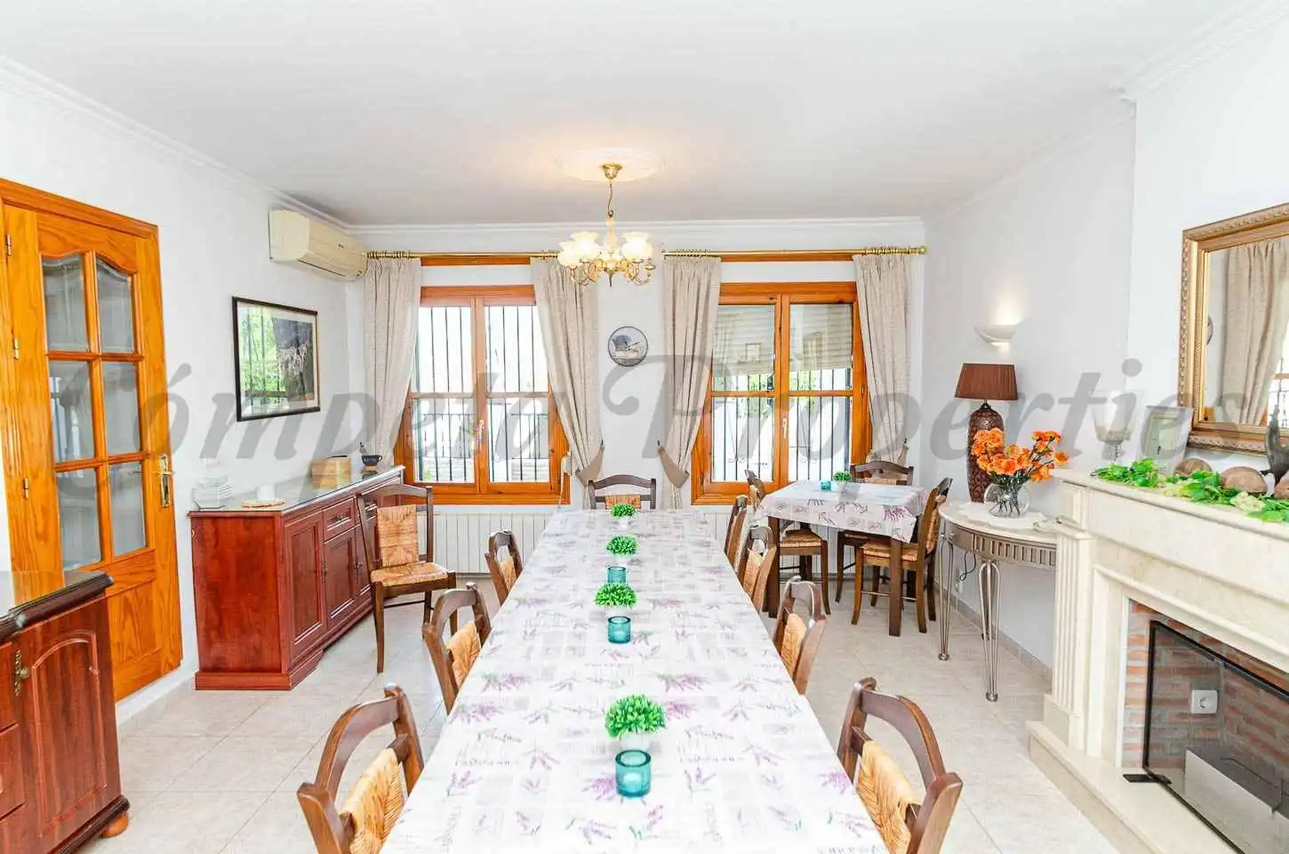 Houses for sale in Canillas de Albaida, Málaga