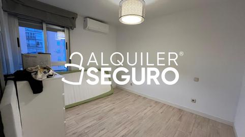 Photo 2 of Flat to rent in Angelillo, Palomeras Sureste, Madrid