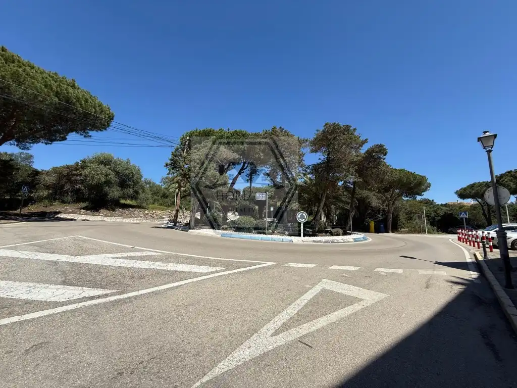 Vista exterior de Pis en venda en Marbella amb Piscina comunitària