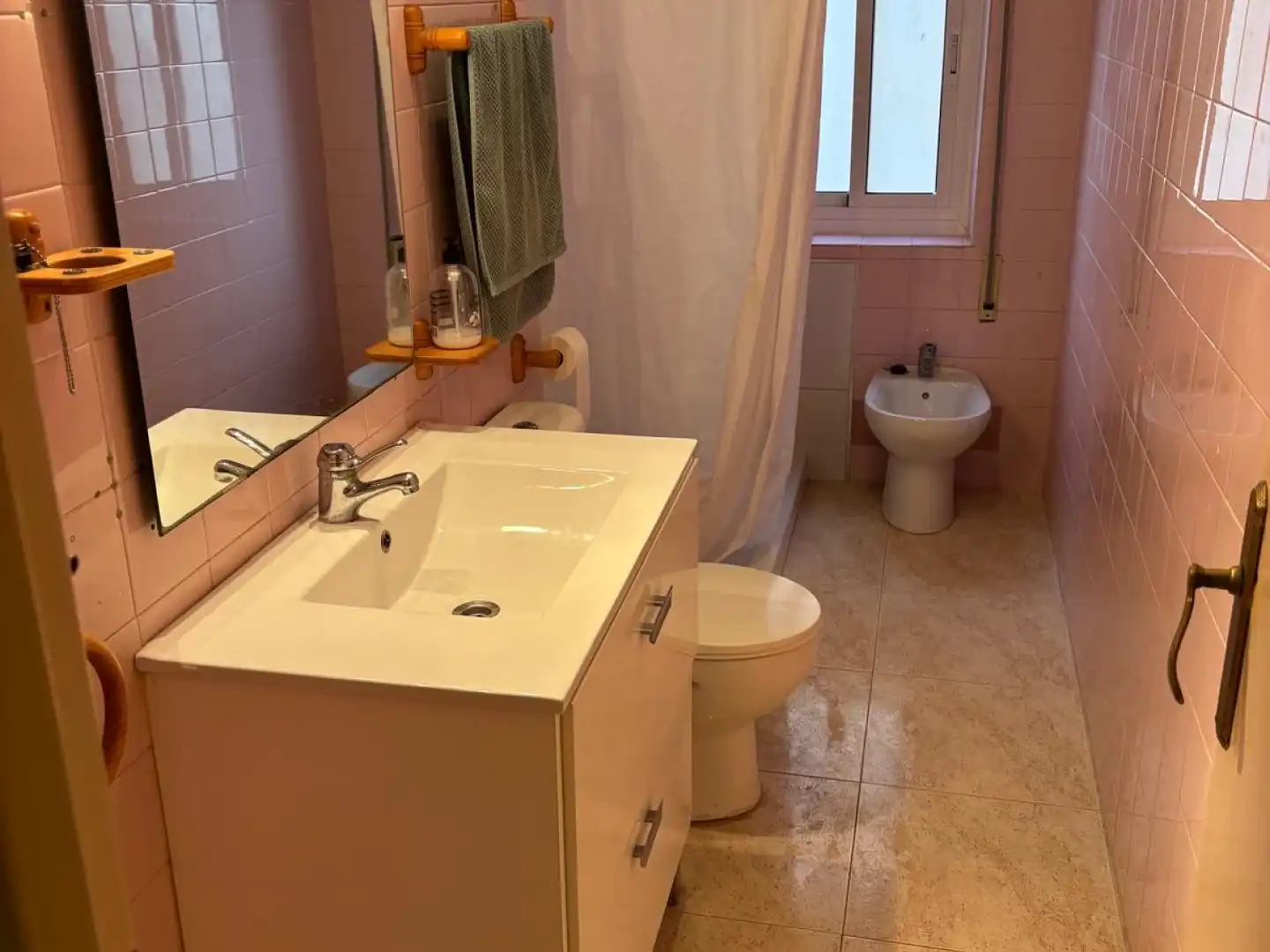 Badezimmer von Wohnung zur Miete in Murcia mit Möbliert, Waschmaschine und Balkon