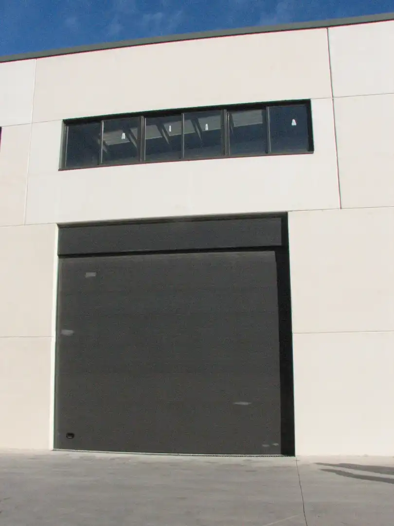 Nau industrial en venda a Calle Plomo, imagen 4