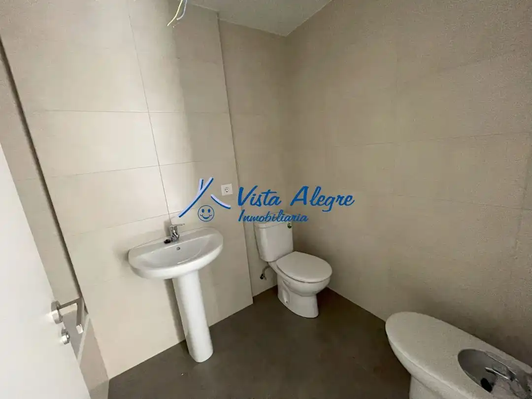 Bathroom of Apartments for sale in Haro  with Heating, Parquet flooring and Storage room