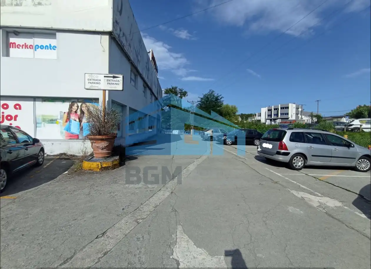 Aparcament de Nau industrial de lloguer en Pontevedra Capital 