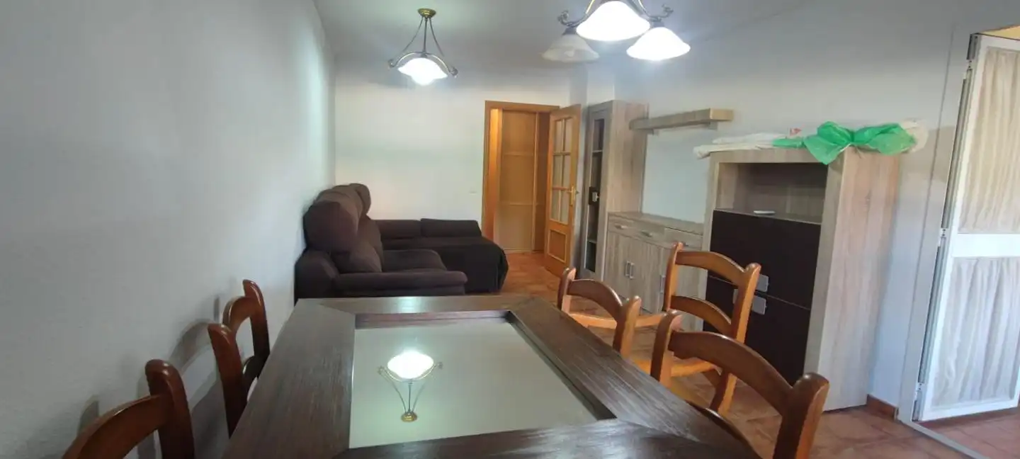 Sala d'estar de Pis de lloguer en Málaga amb Aire condicionat, Terrassa i Moblat