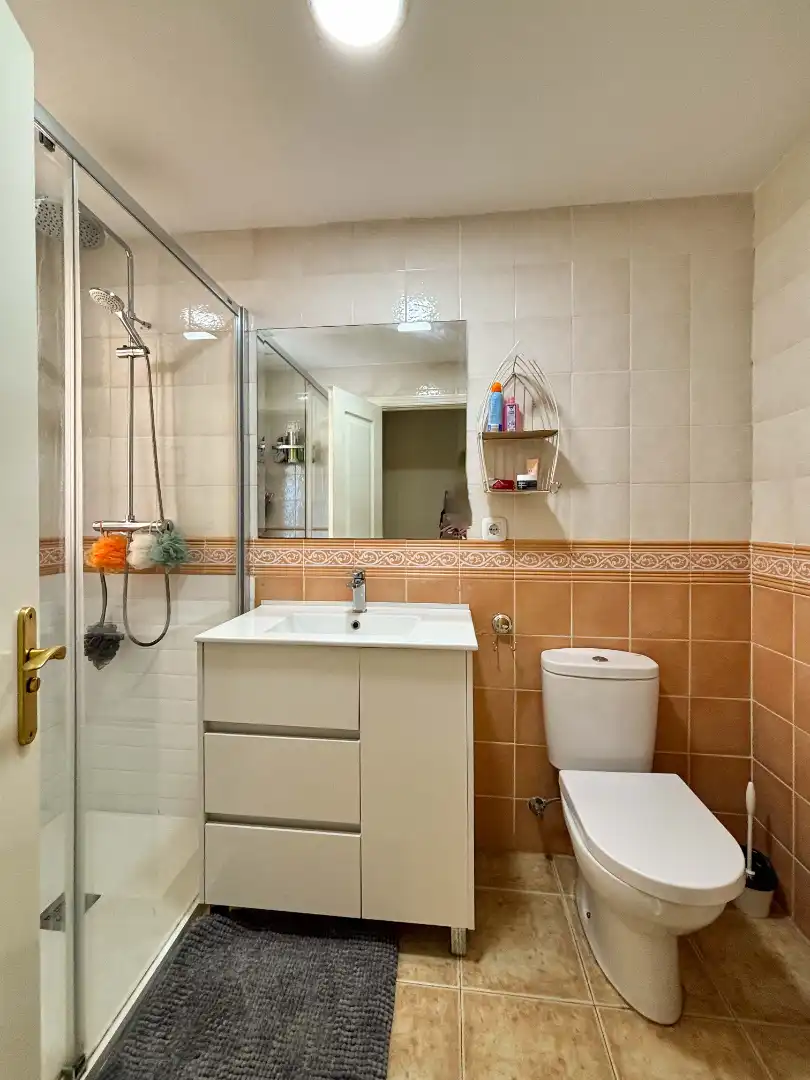 Bathroom of Apartments for sale in Dénia  with Air Conditioner, Heating and Terrace
