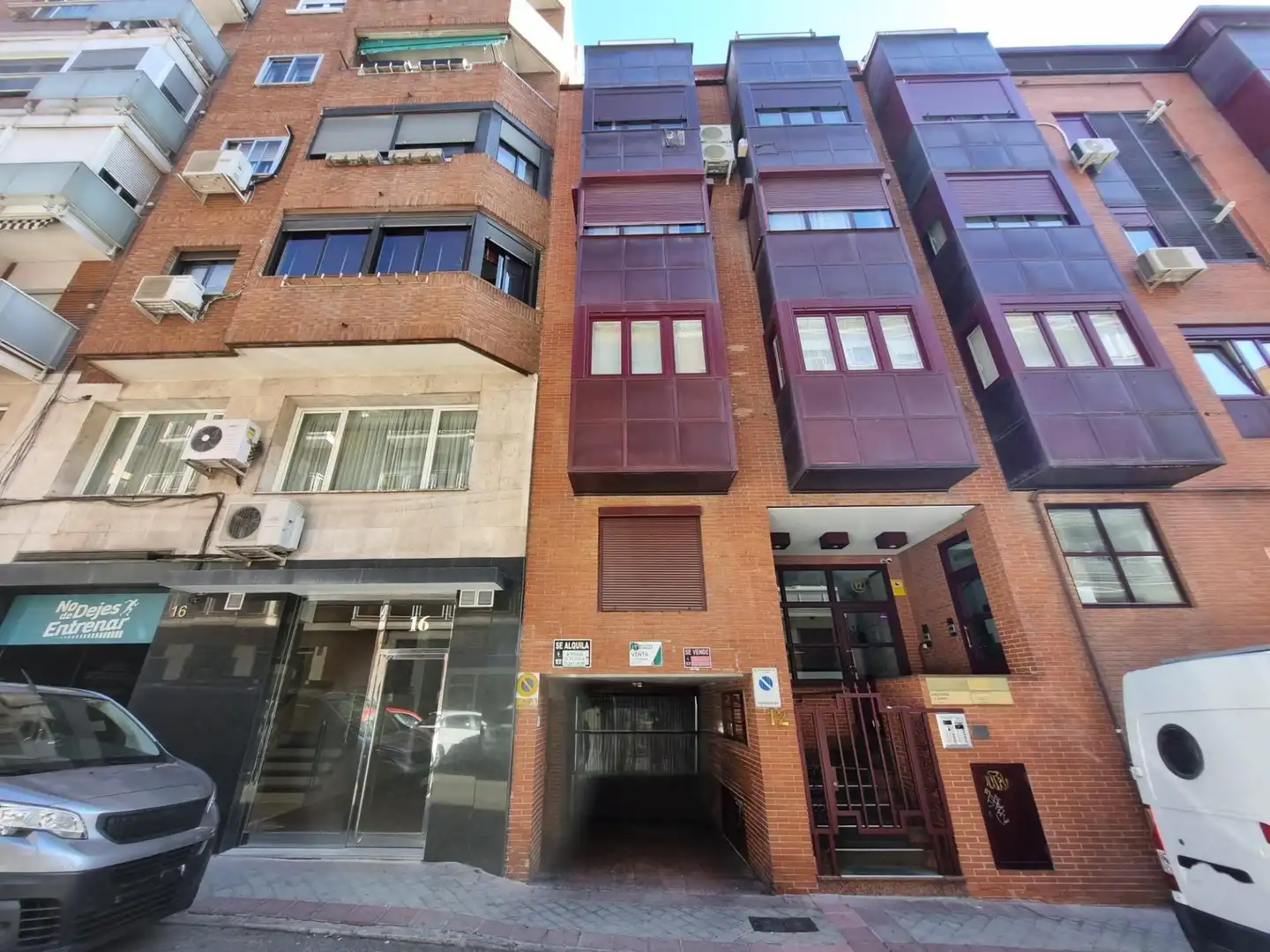 Vista exterior de Garaje de alquiler en Madrid