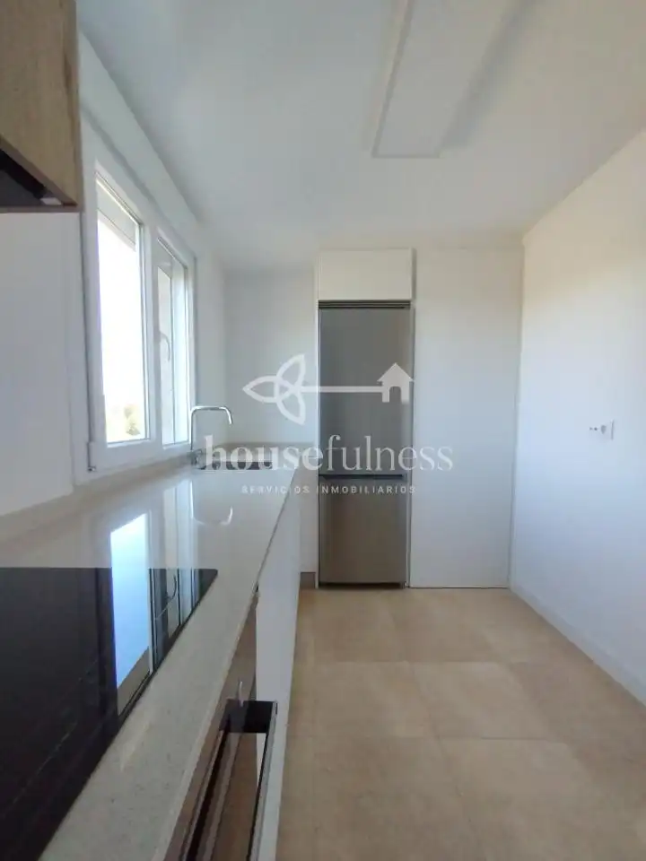 Cocina de Apartamento de alquiler en Ferrol con Calefacción, Trastero y Amueblado