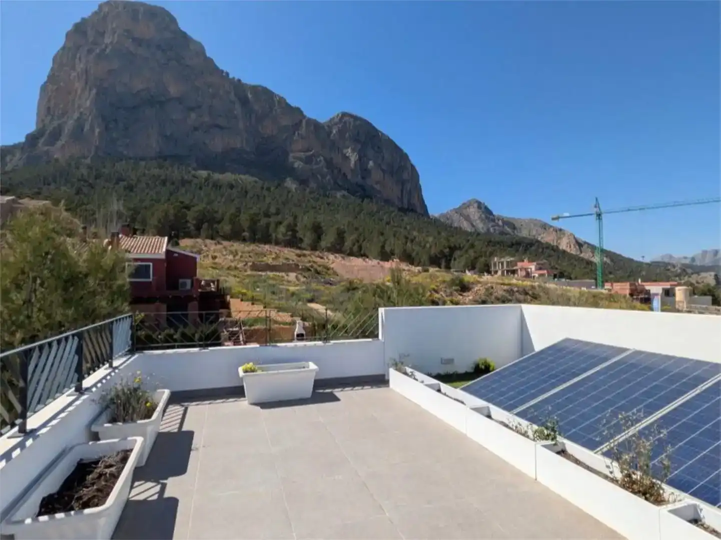 Terrassa de Casa o xalet en venda en Polop amb Aire condicionat, Piscina i Balcó