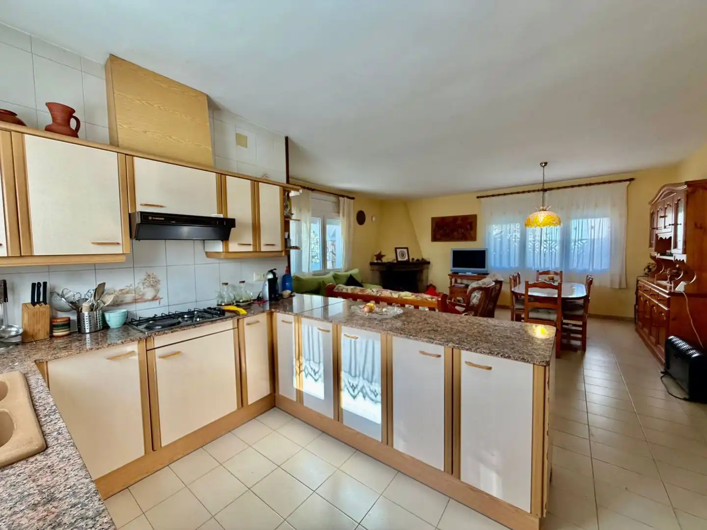 Kitchen of Houses for sale in Creixell  with Private garden