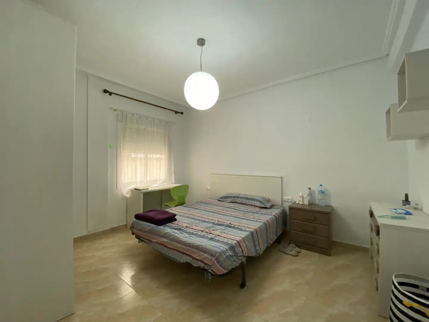 Habitación de Piso en venta en  Valencia Capital con Aire acondicionado, Terraza y Balcón