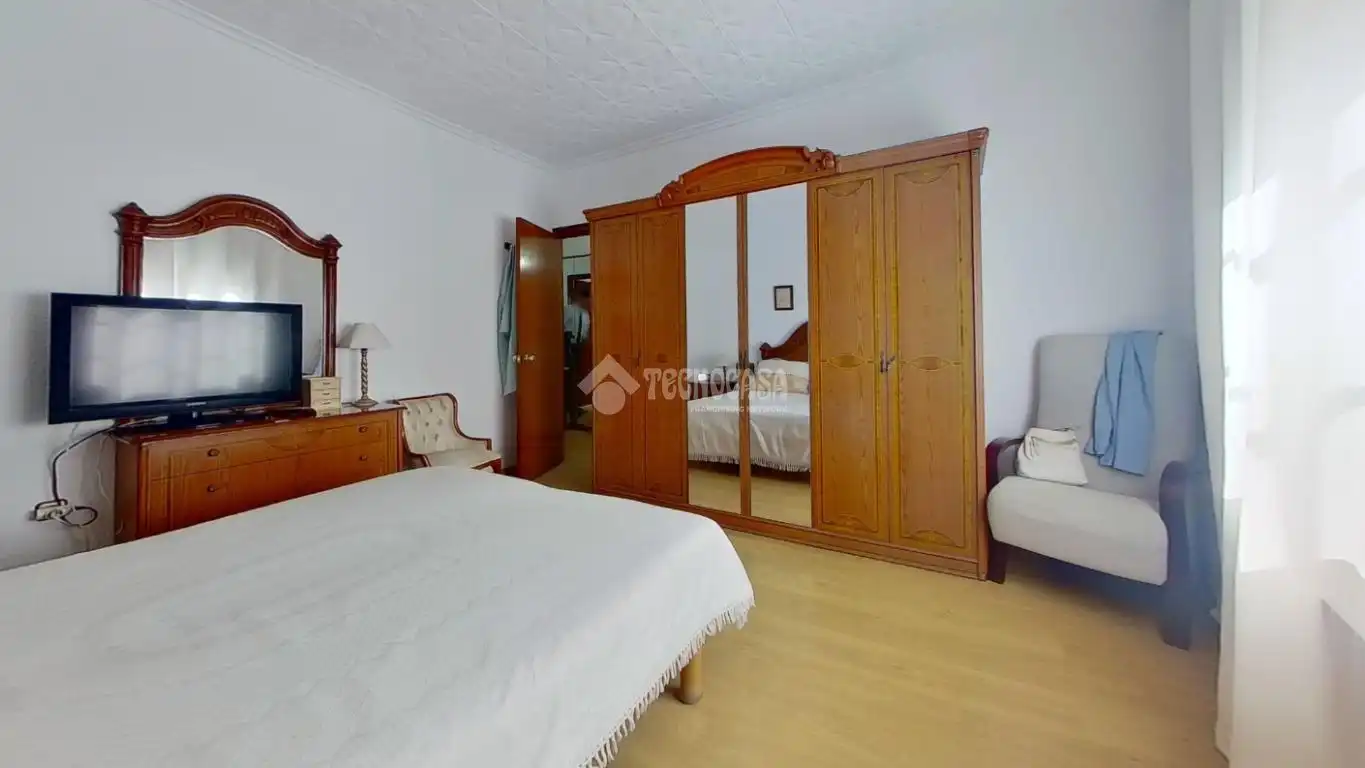Casa aparellada en venda a Creu Alta - Puiggener, imagen 3