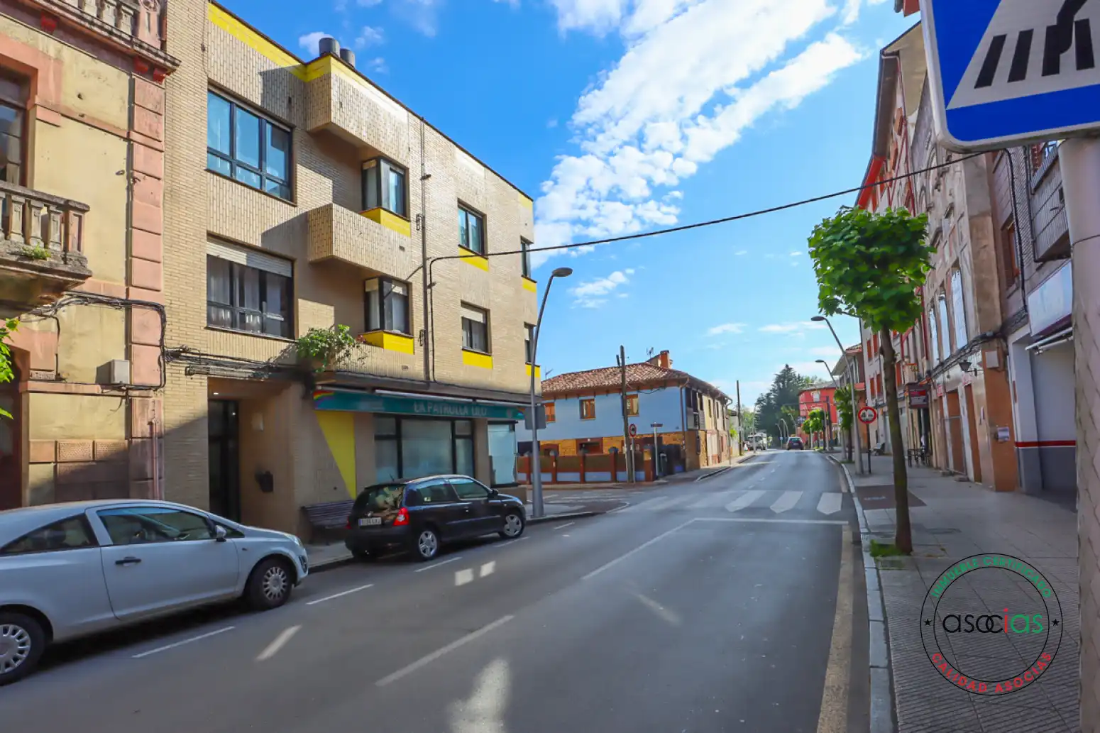 Vista exterior de Pis en venda en Siero amb Calefacció, Parquet i Moblat