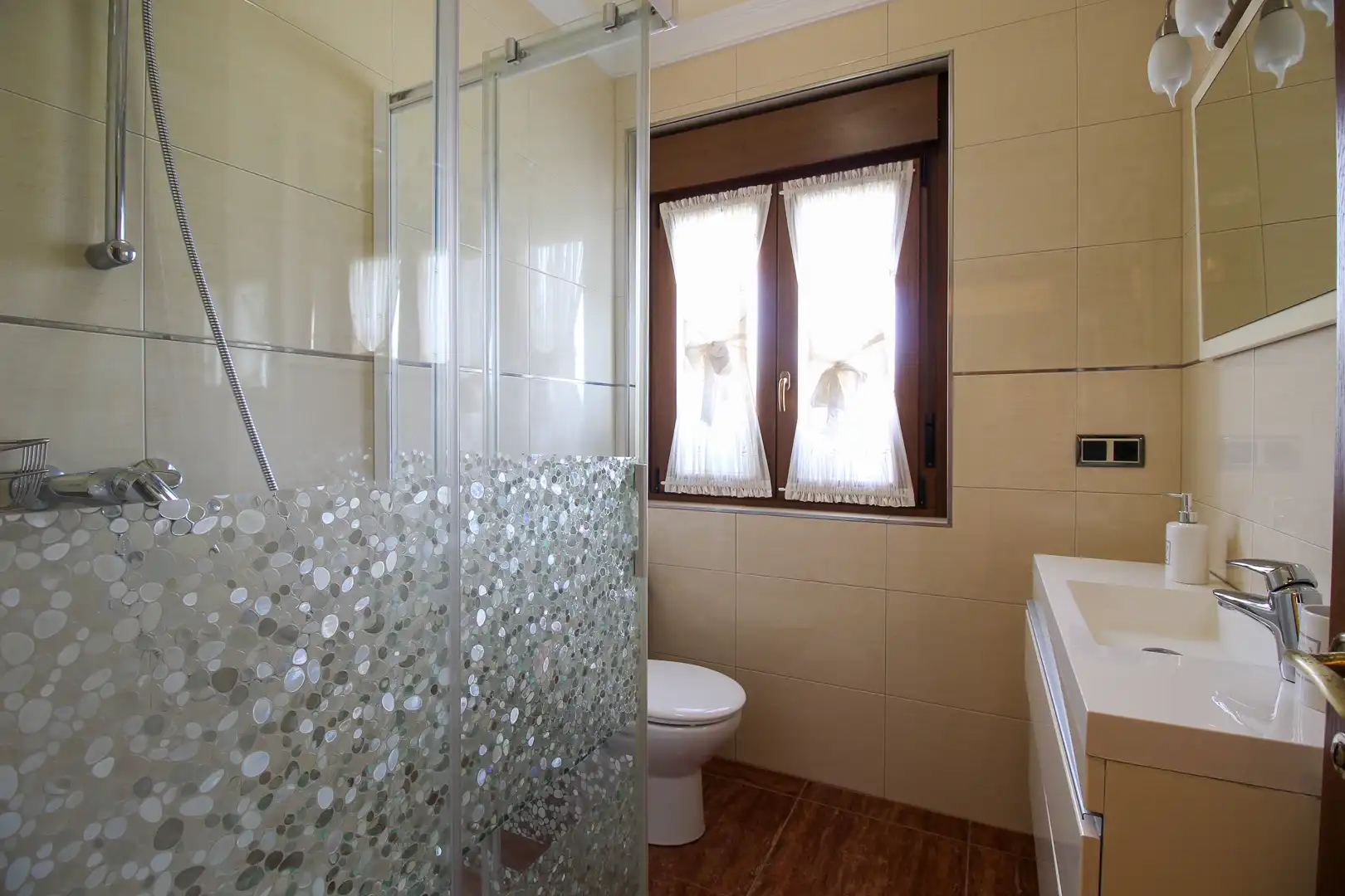 Baño de Casa o chalet en venta en Santa Cruz de Bezana con Calefacción, Jardín privado y Terraza