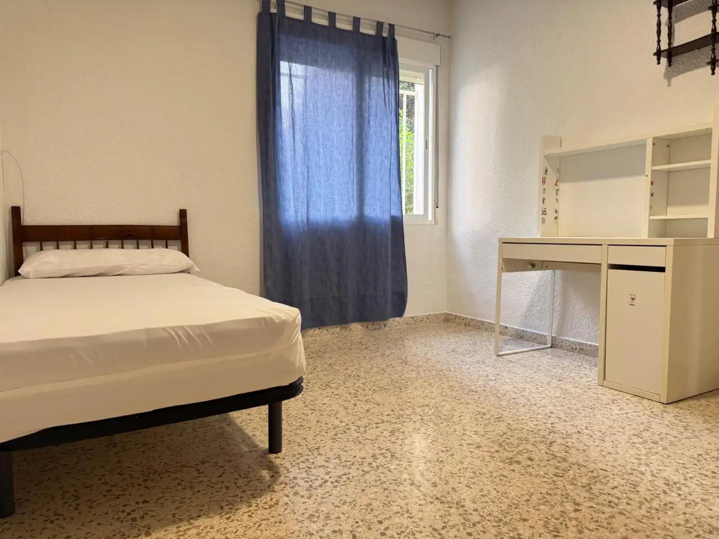 Schlafzimmer von Wohnung zur Miete in Granada
