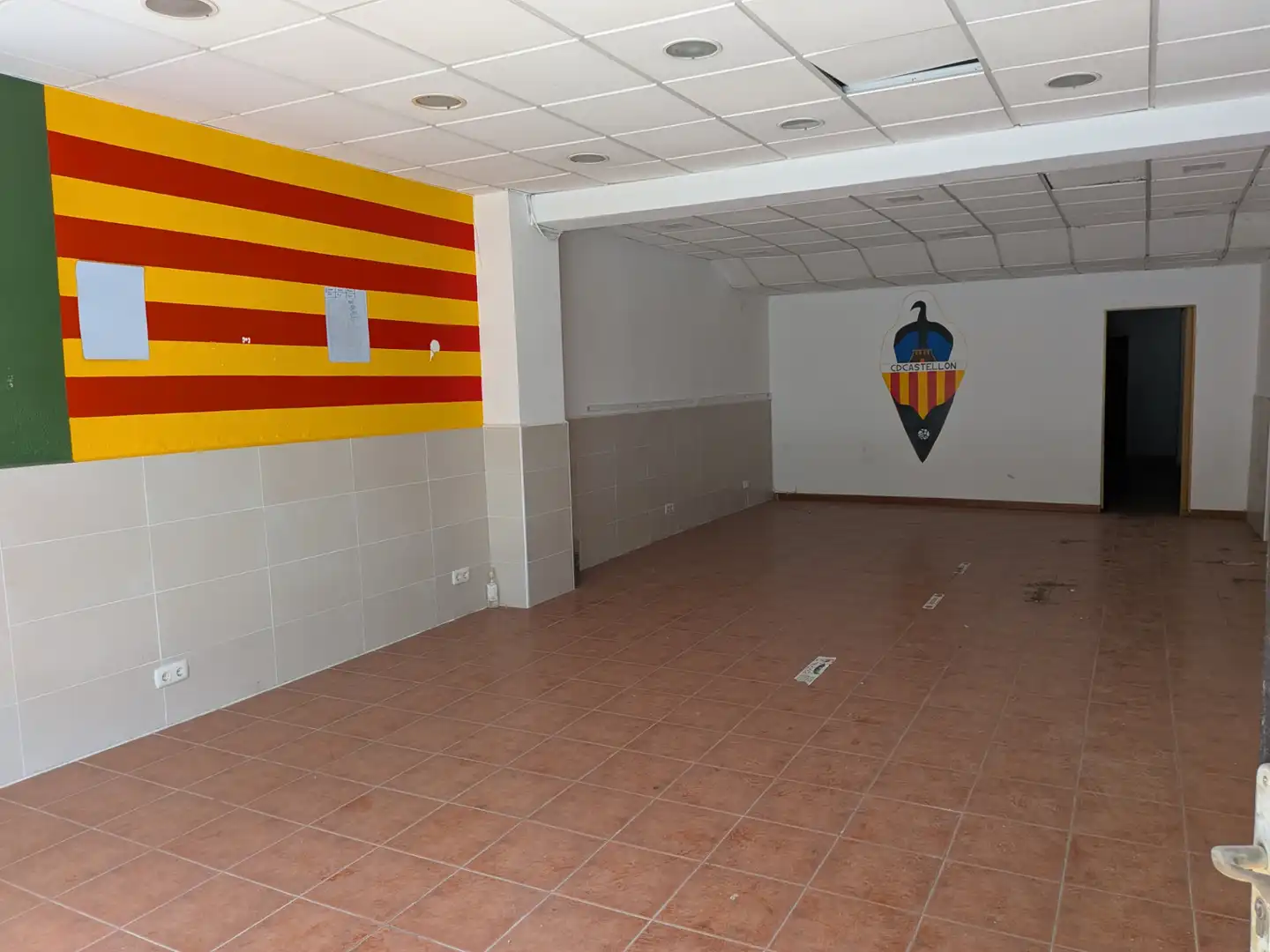 Gewerbefläche zur Miete in Avenida de la Mare de Déu del Lledó 15, imagen 3