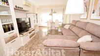 Living room of Flat for sale in Sagunto / Sagunt  with Air Conditioner, Heating and Balcony