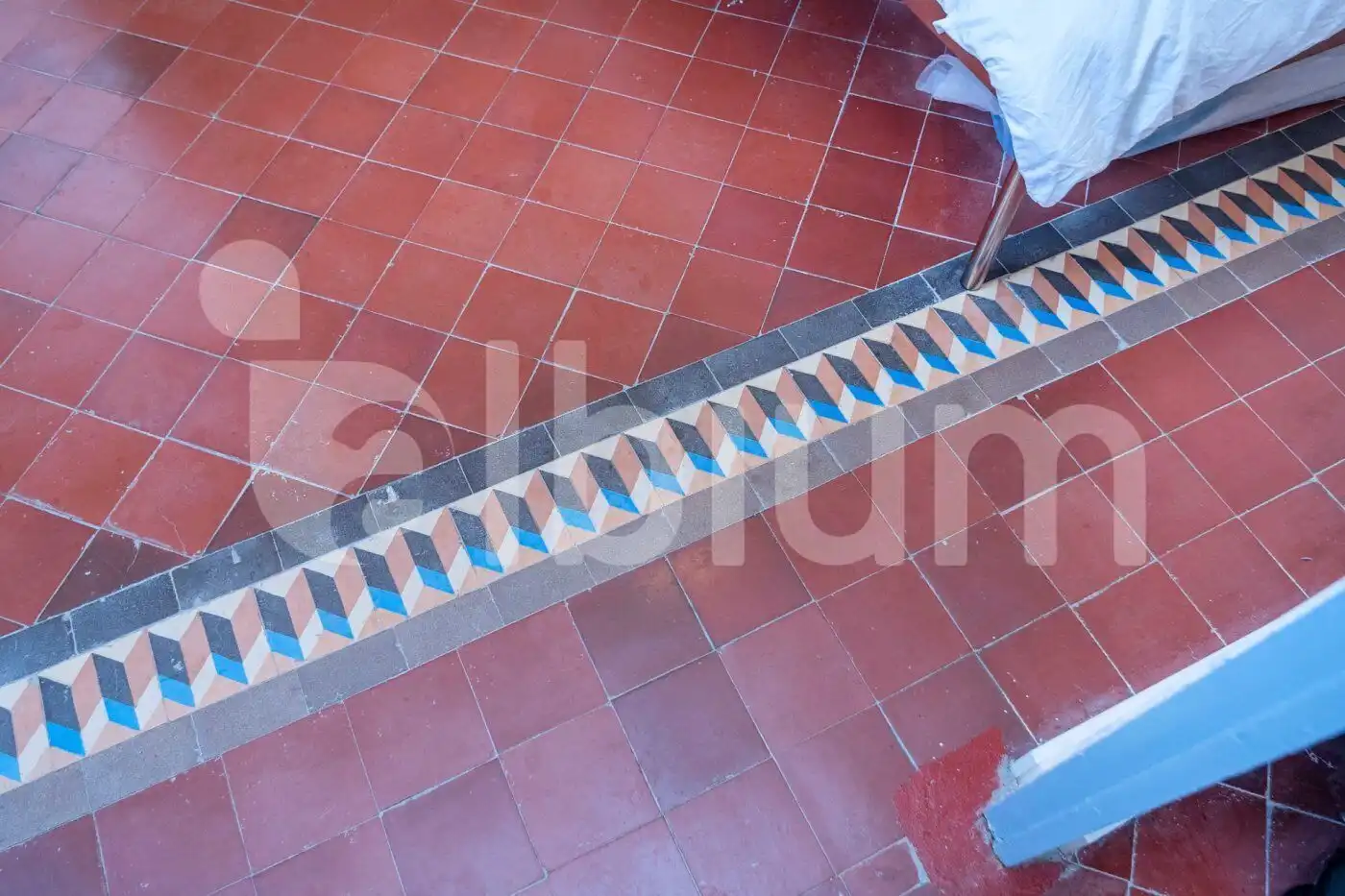 Wohnung zum Verkauf in Barcelona mit Klimaanlage und Terrasse