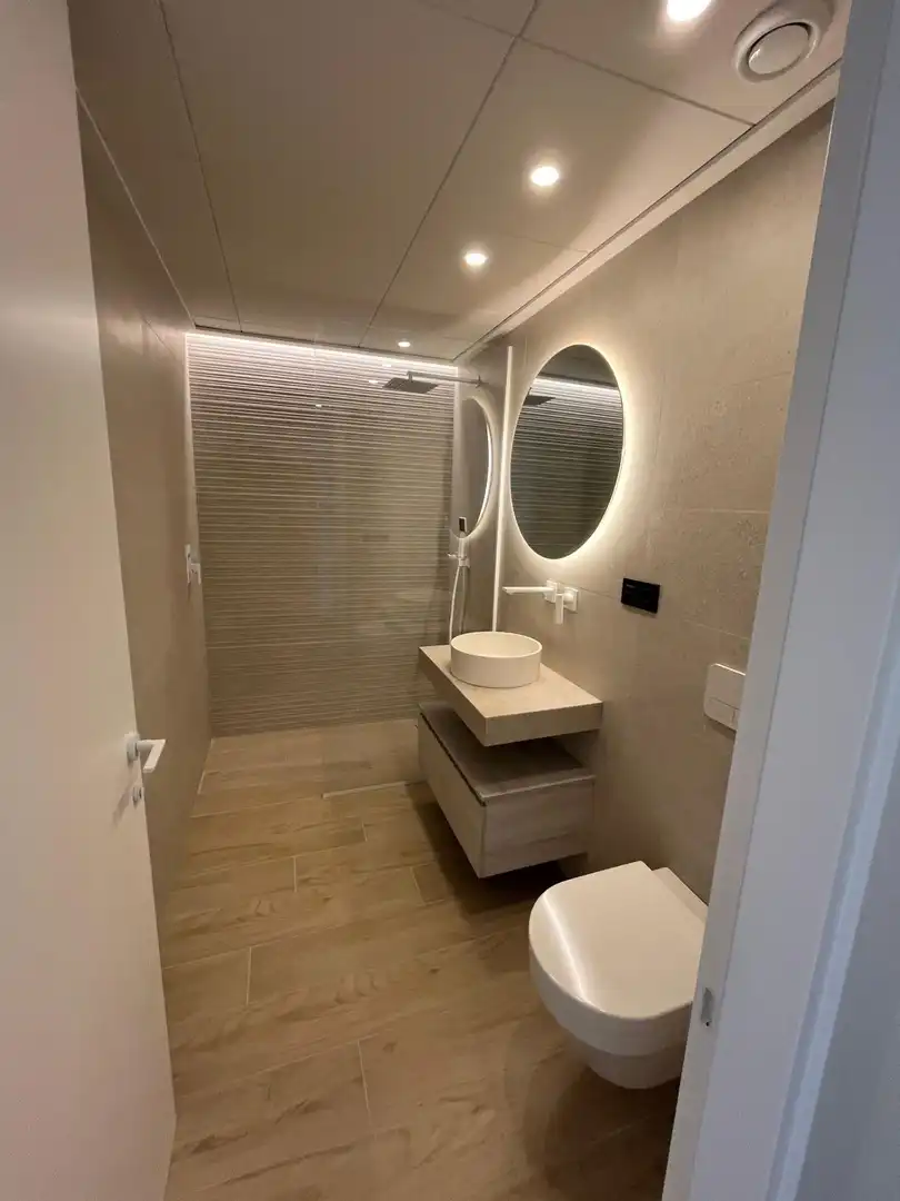 Baño de Apartamento en venta en Guardamar del Segura con Aire acondicionado, Calefacción y Jardín privado