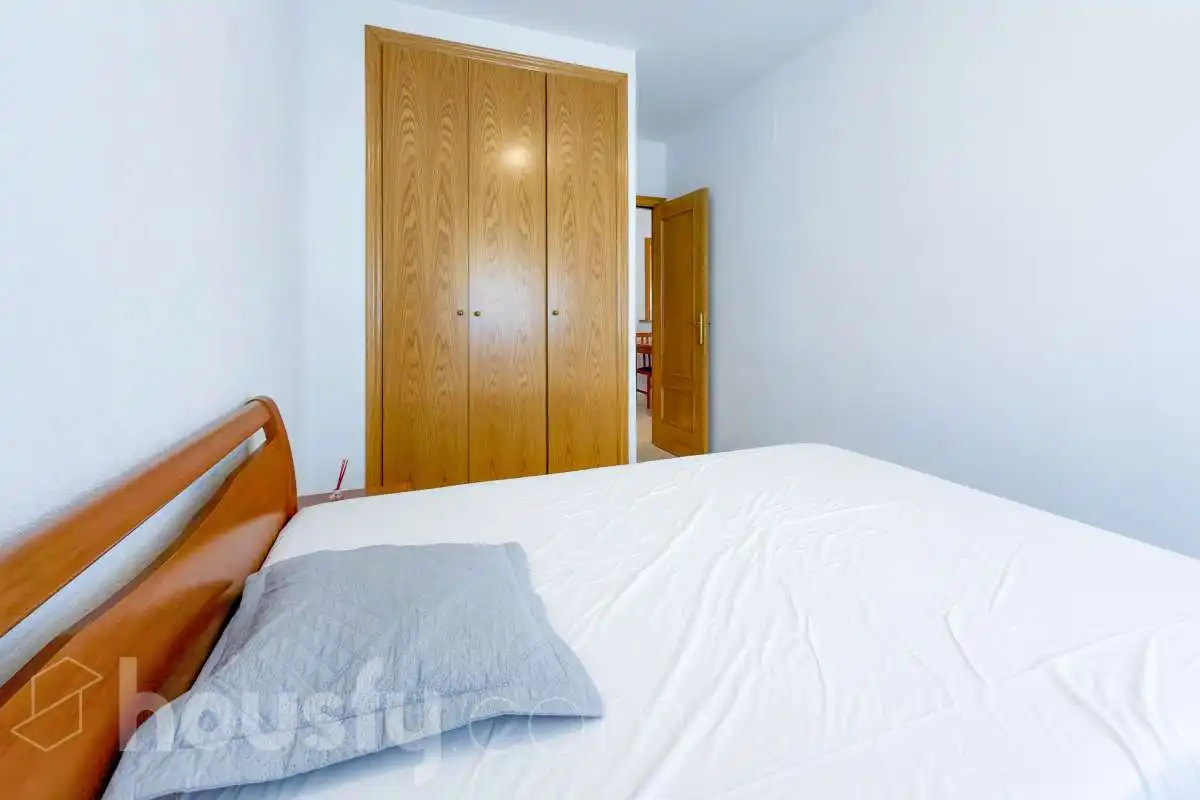 Bedroom of Flat for rent in Oropesa del Mar / Orpesa  with Air Conditioner, Terrace and Balcony