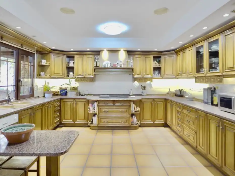 Cocina de Casa o chalet en venta en Las Rozas de Madrid con Aire acondicionado, Calefacción y Jardín privado