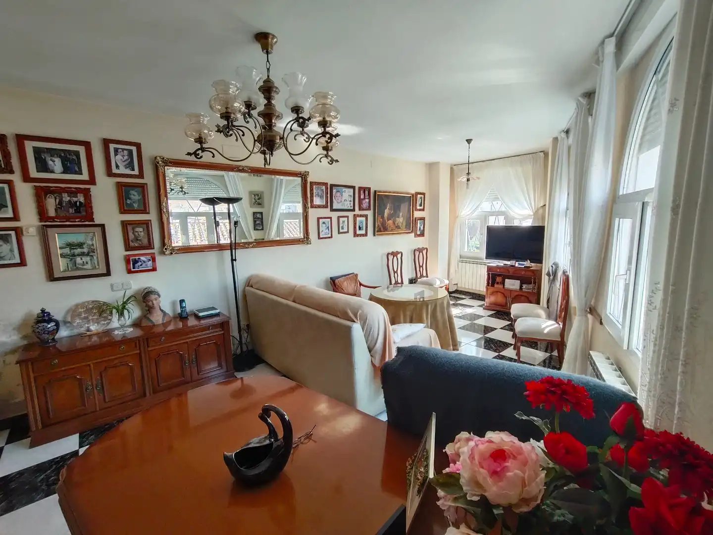 Wohnzimmer von Gebäude zum Verkauf in La Zubia