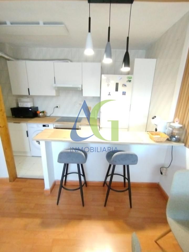 Cuina de Apartament en venda en San Andrés del Rabanedo amb Calefacció, Parquet i Traster