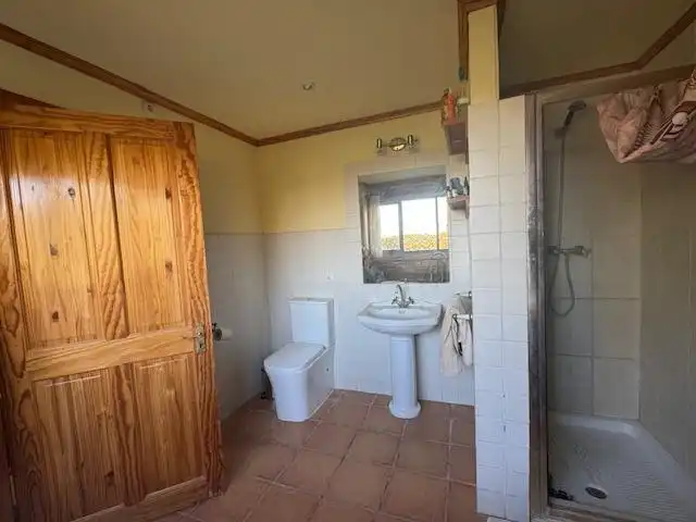 Baño de Finca rústica en venta en Mijas con Calefacción, Jardín privado y Terraza