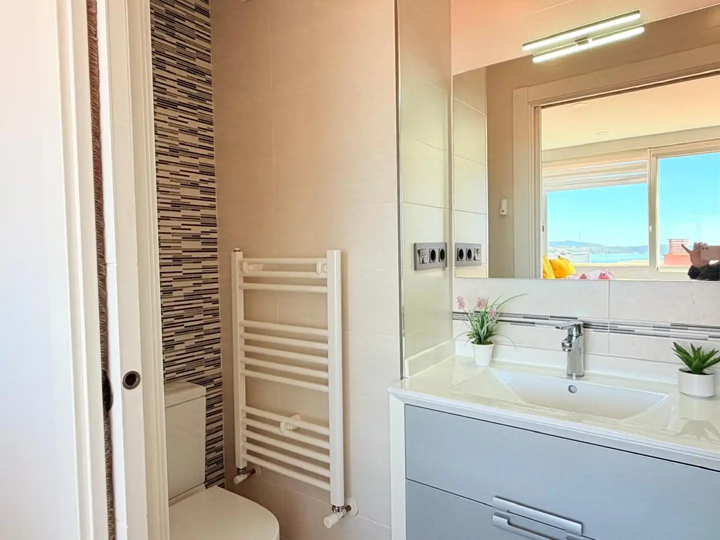 Baño de Piso en venta en Vigo  con Aire acondicionado y Calefacción