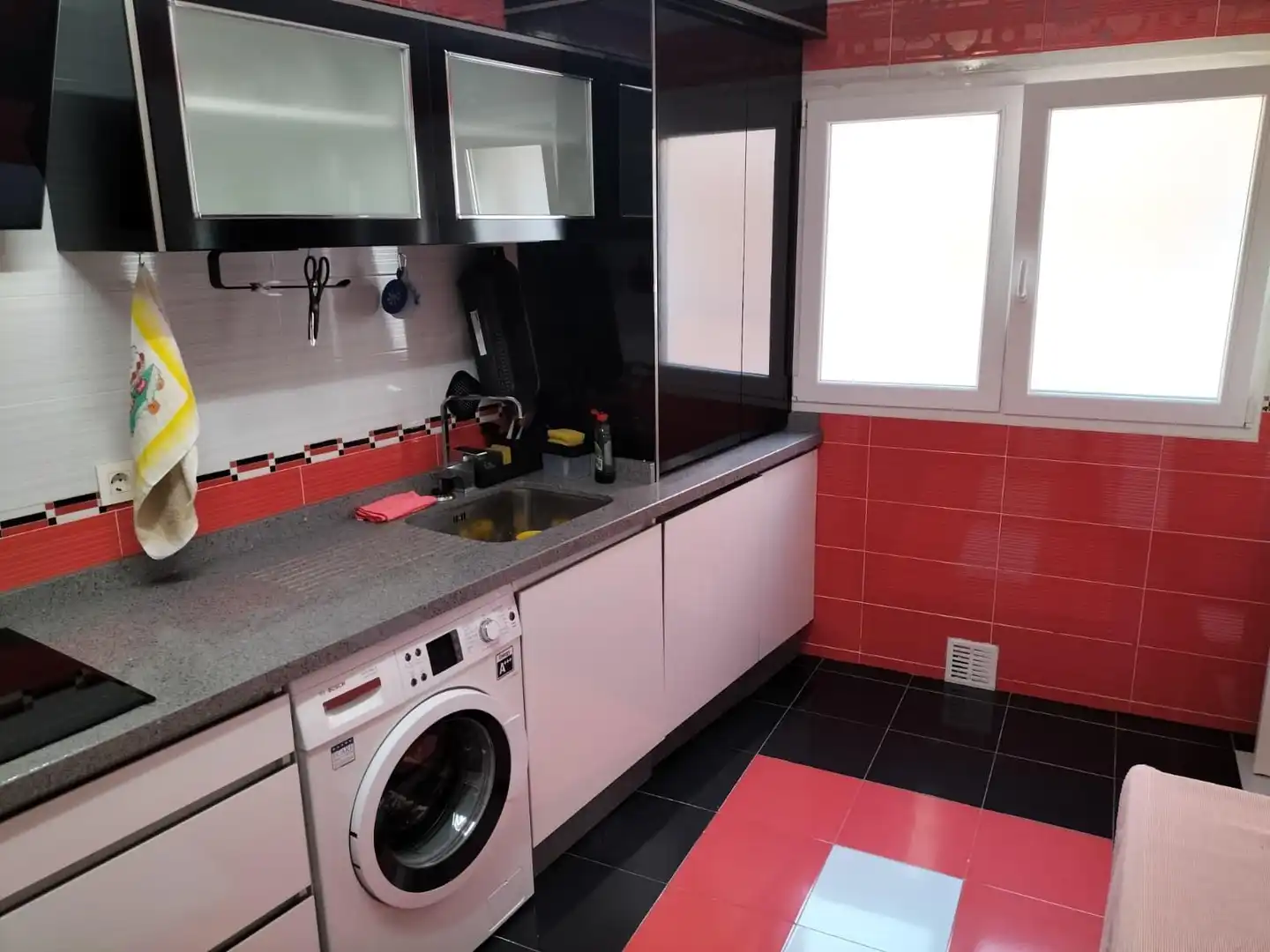 Kitchen of Flat for rent in Venta de Baños, Palencia