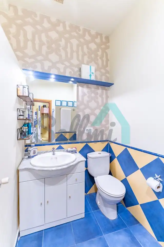 Baño de Piso en venta en Muros de Nalón con Calefacción y Parquet