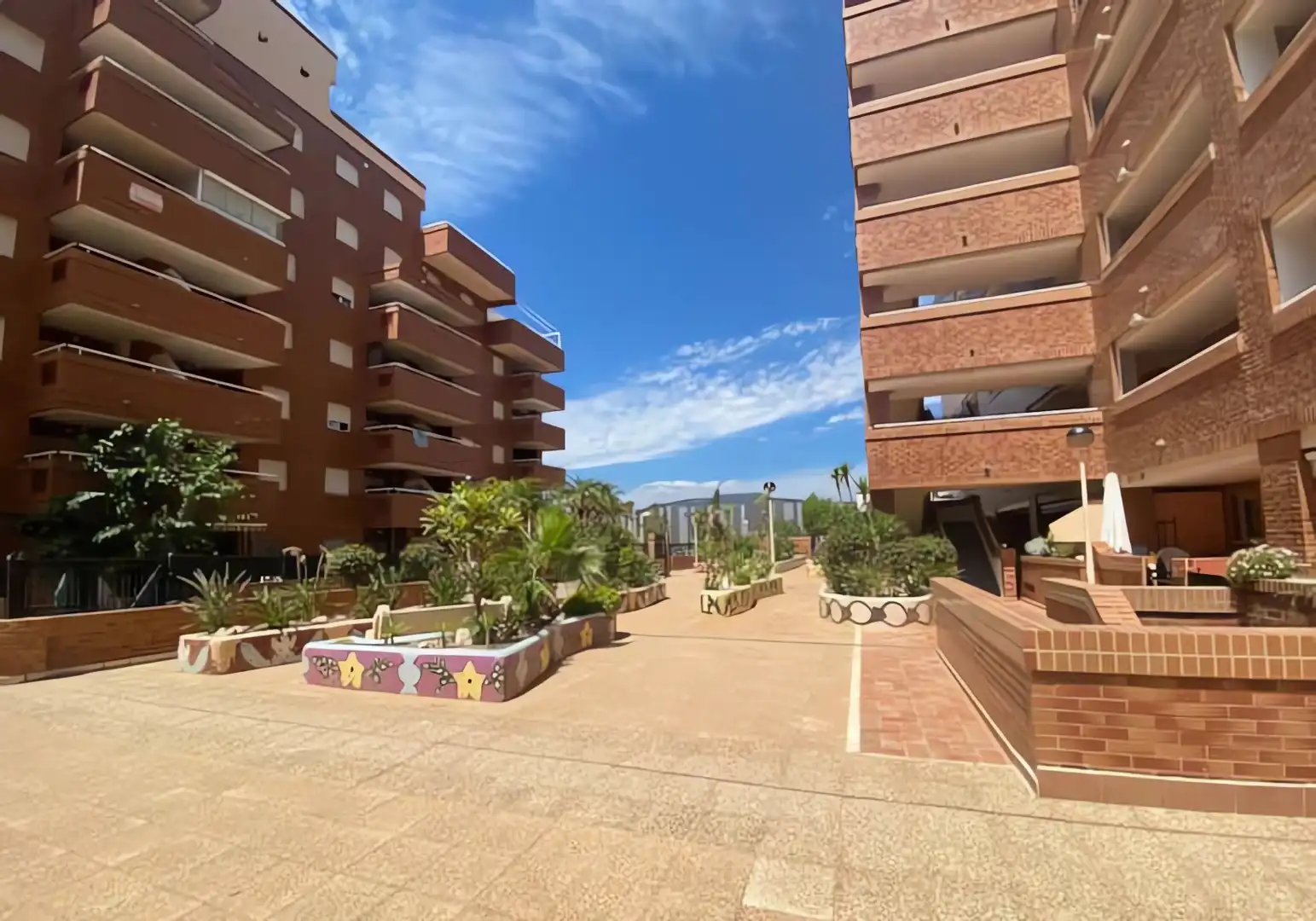 Apartamento con terraza en venta en Marina d'Or, imagen 2