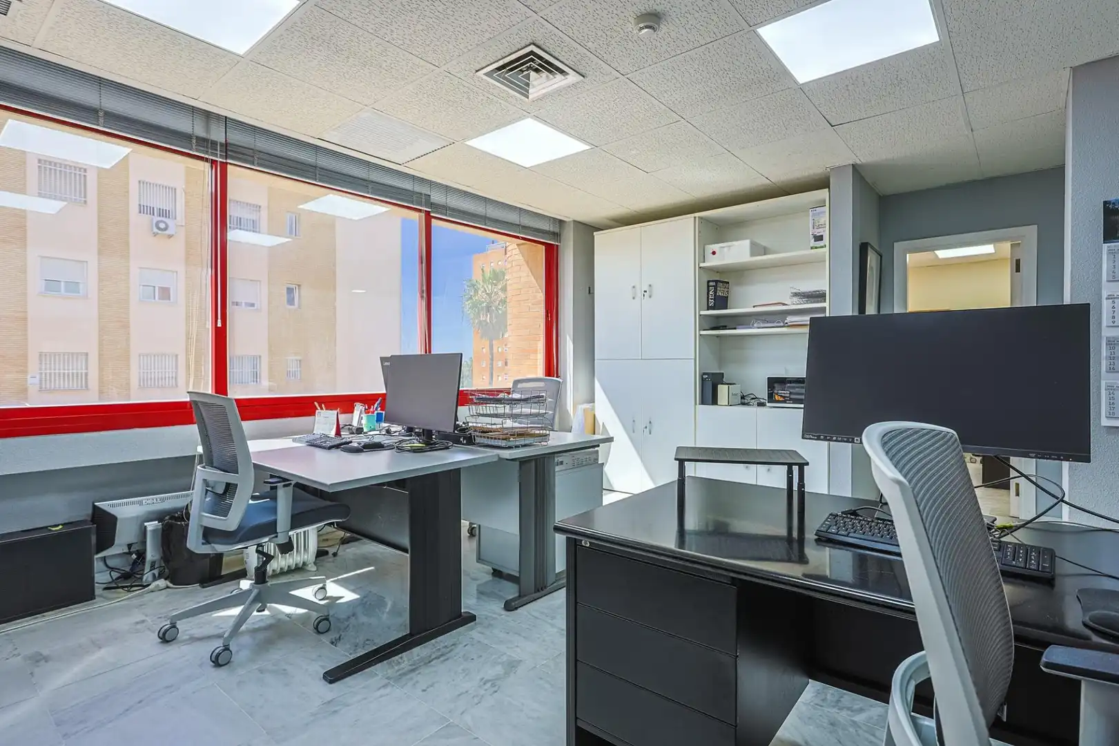 Office for sale in Sevilla