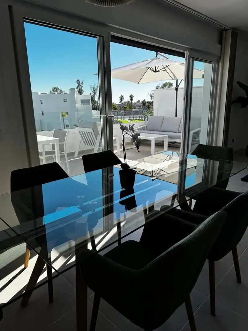 Terrassa de Apartament de lloguer en Estepona amb Aire condicionat, Calefacció i Terrassa