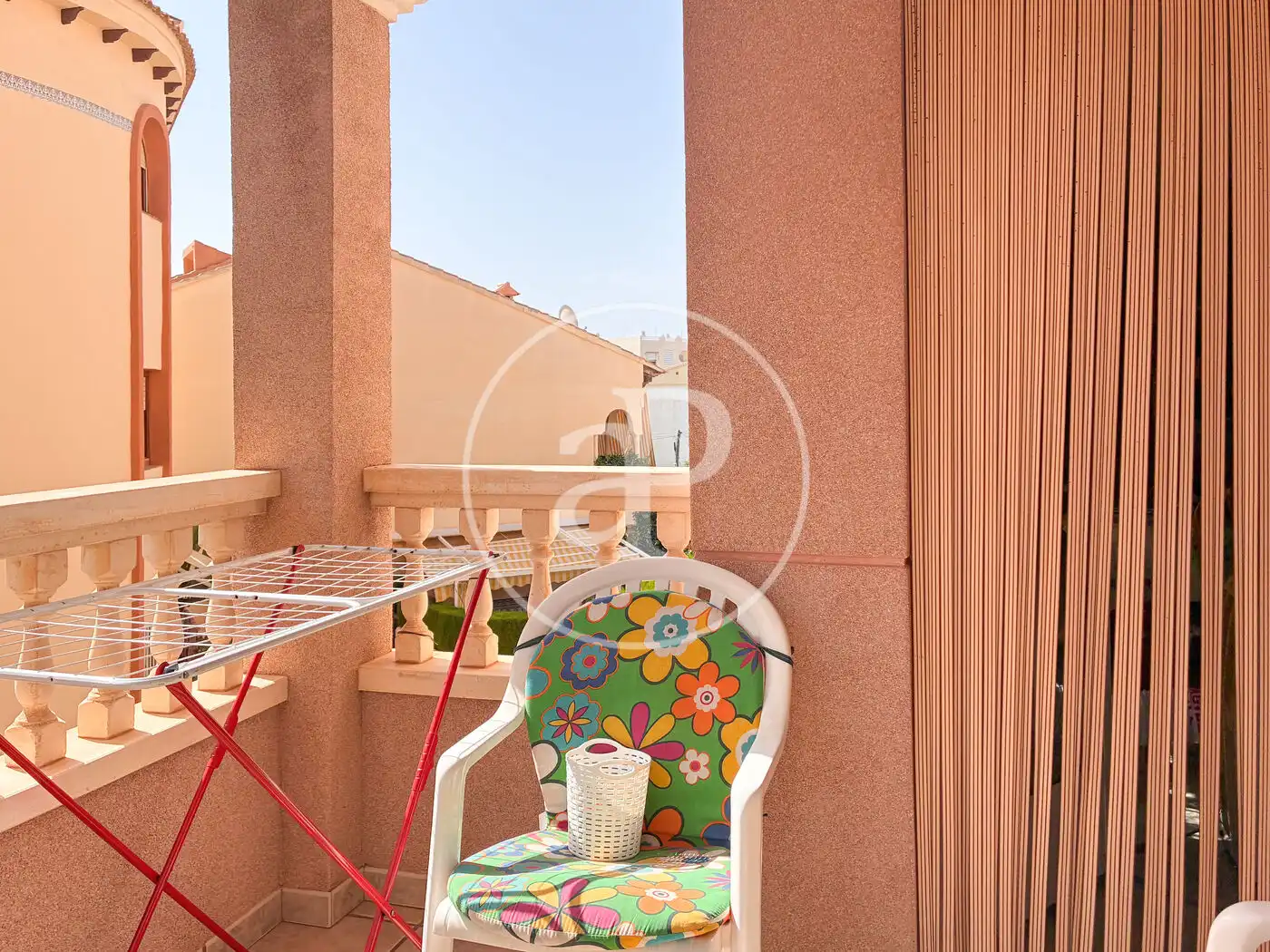 Terraza de Piso de alquiler en Santa Pola con Calefacción, Trastero y Amueblado