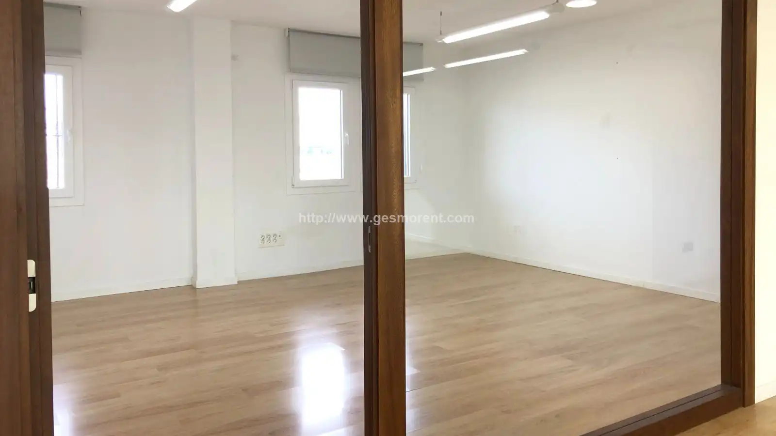 Bureau avec ascenseur à louer à Nord, imagen 8