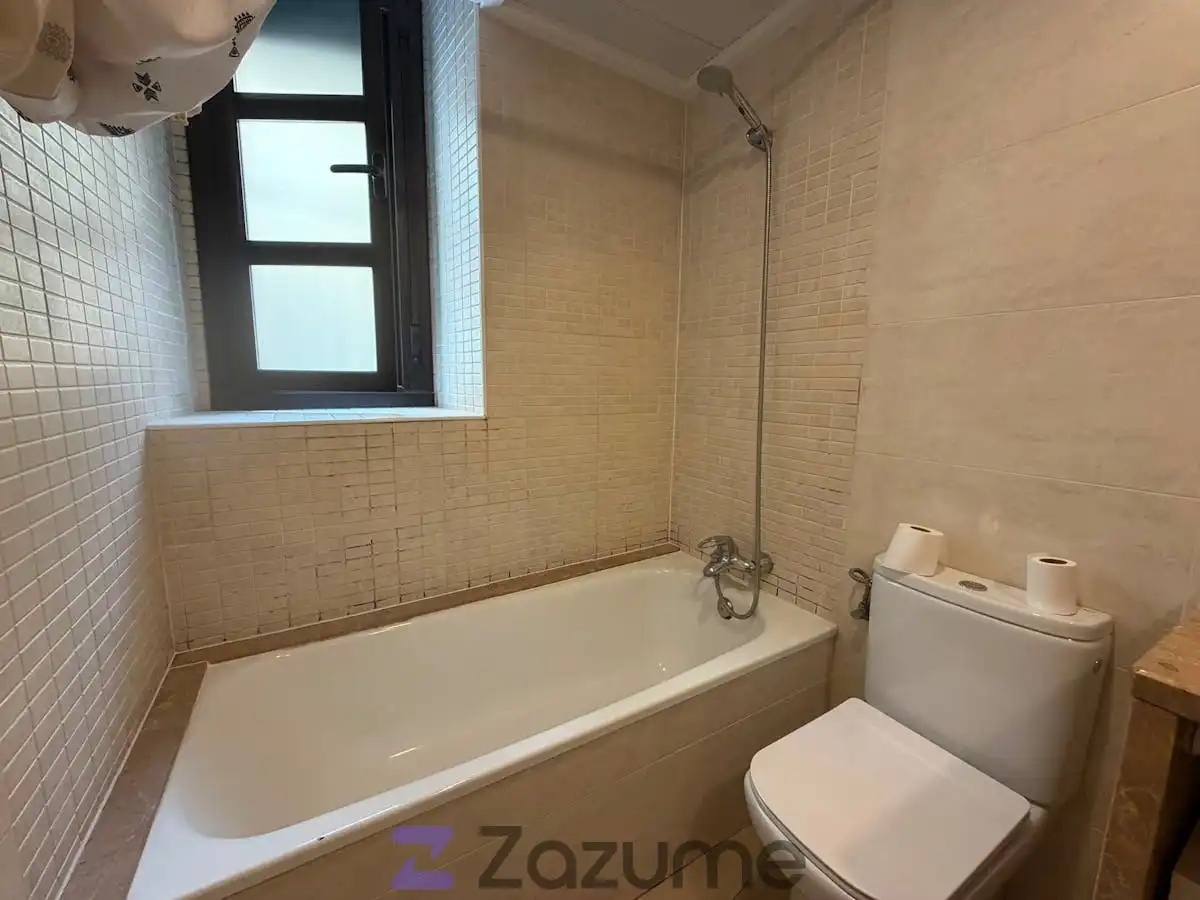 Wohnung zur Miete in Carrer Quarter, El Pedró