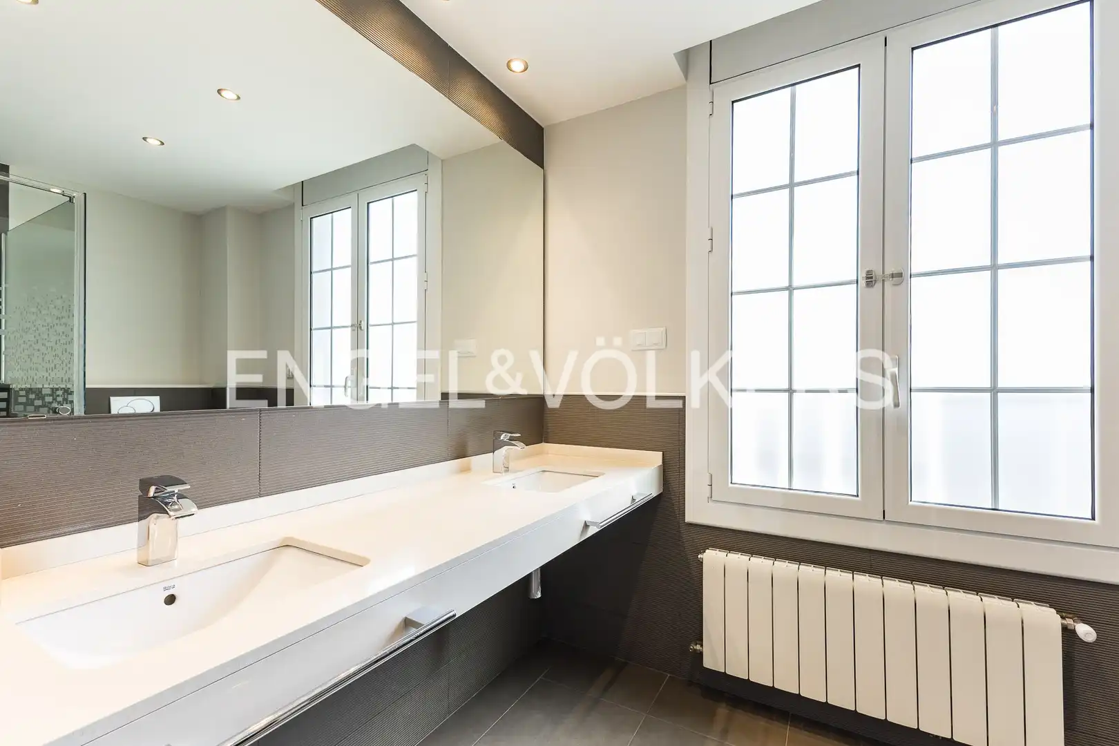 Baño de Piso en venta en Barcelona con Aire acondicionado y Calefacción