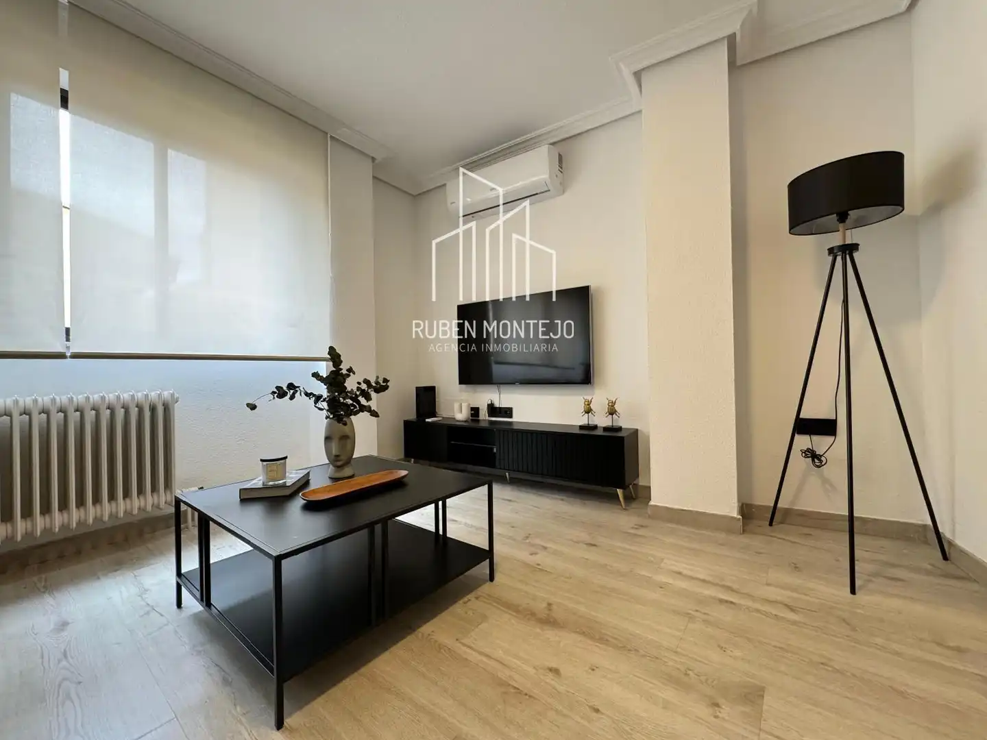 Apartamento de alquiler en Universidad - Tenerías