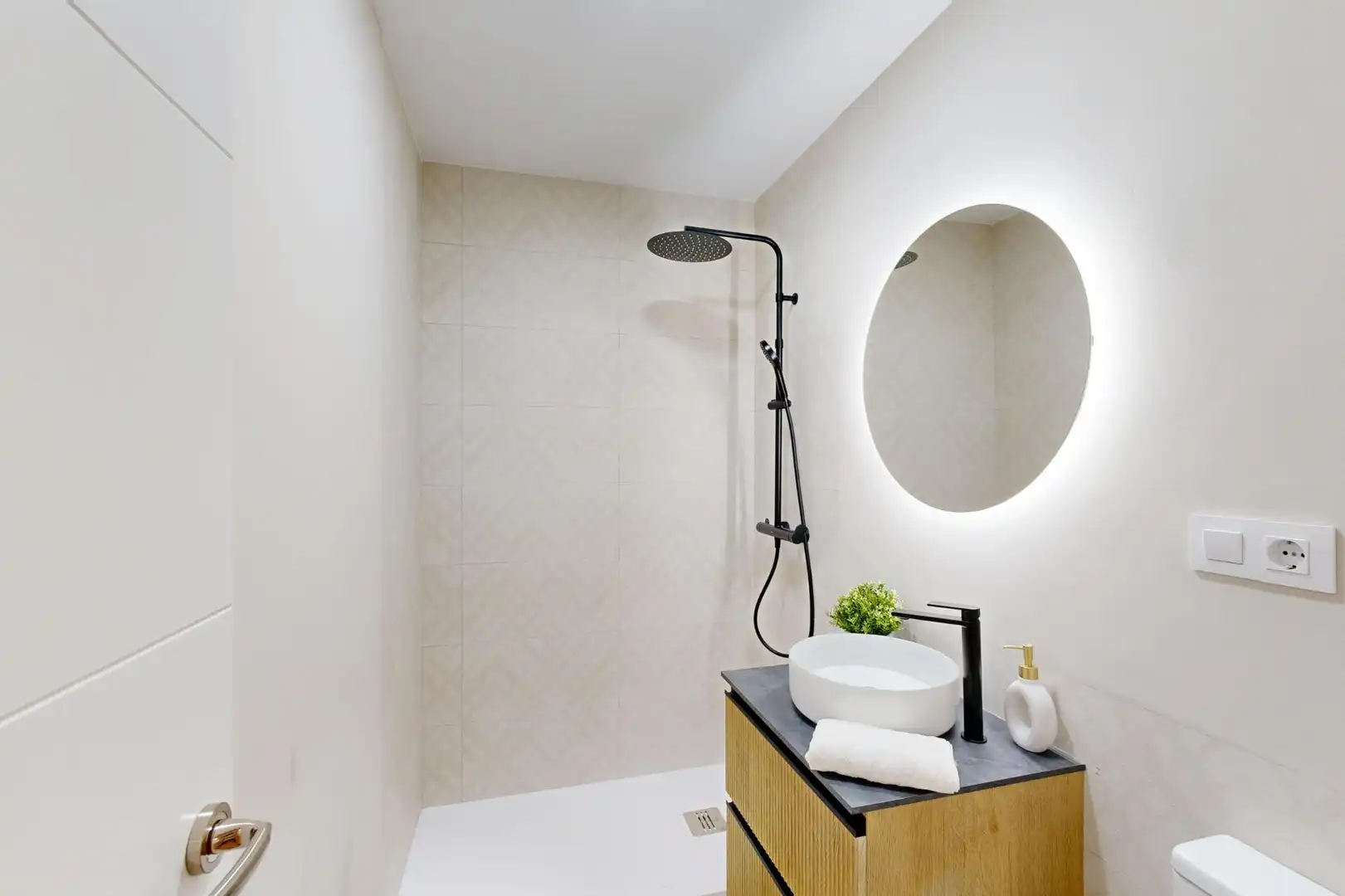 Badezimmer von Wohnung zum Verkauf in Cartagena
