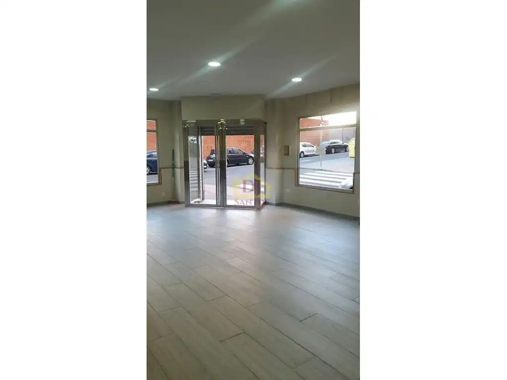 Gewerbefläche zum Verkauf in Calle Merida, imagen 3