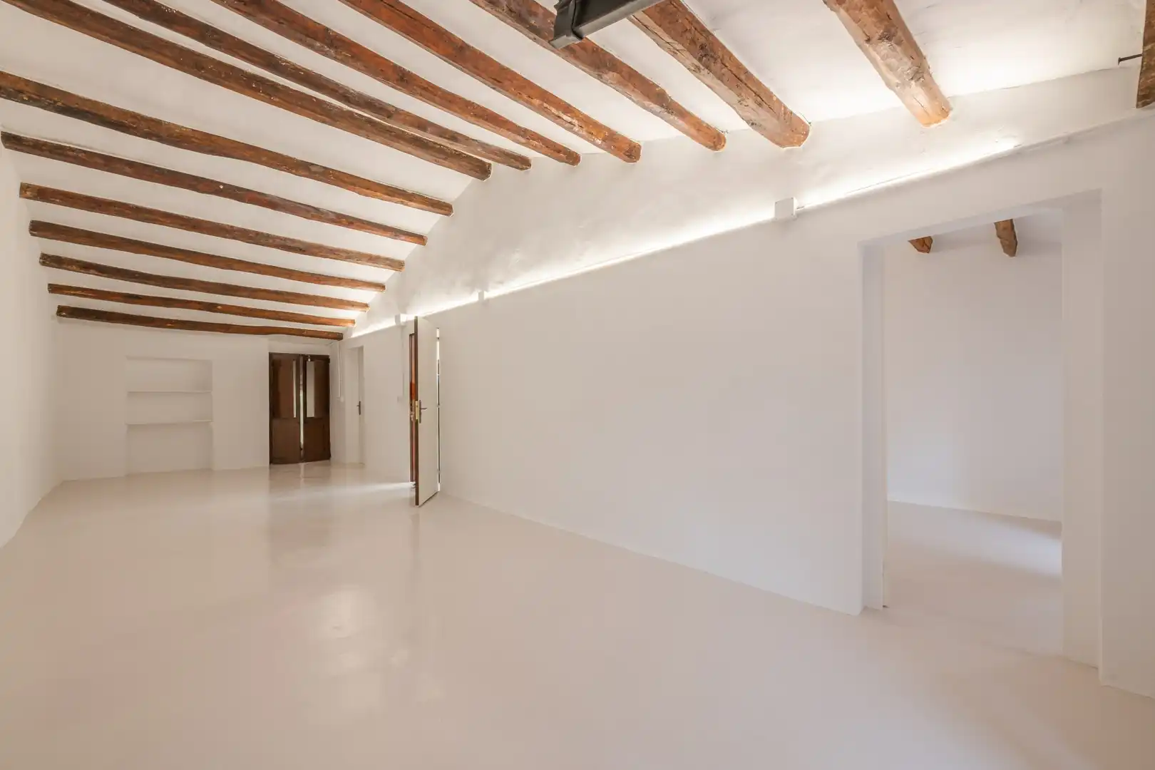 Country homes for sale in Tortellà  with Heating