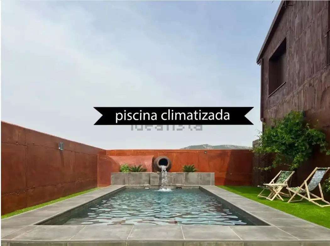 Piscina de Finca rústica en venta en Malagón con Aire acondicionado, Calefacción y Jardín privado